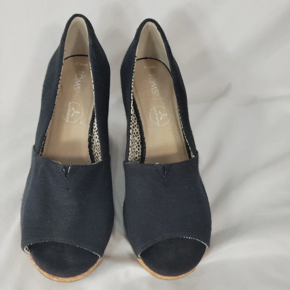 TOMS Canvas Cork Wedge Women 8.5 Black Peep Toe Platform Sandals Boho Chic Beach